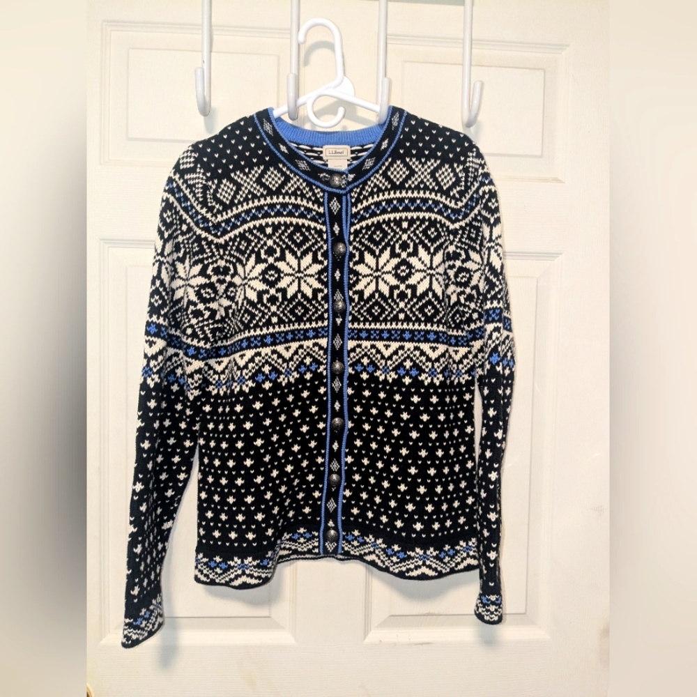 LL Bean Women's Med Fair Isle button cardigan
